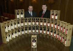 Семейната Колекция на Гленфарклас от 43 малцови уискита